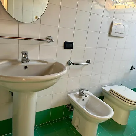 Ferienwohnung Marconi Deluxe Lido di Jesolo Exterior foto